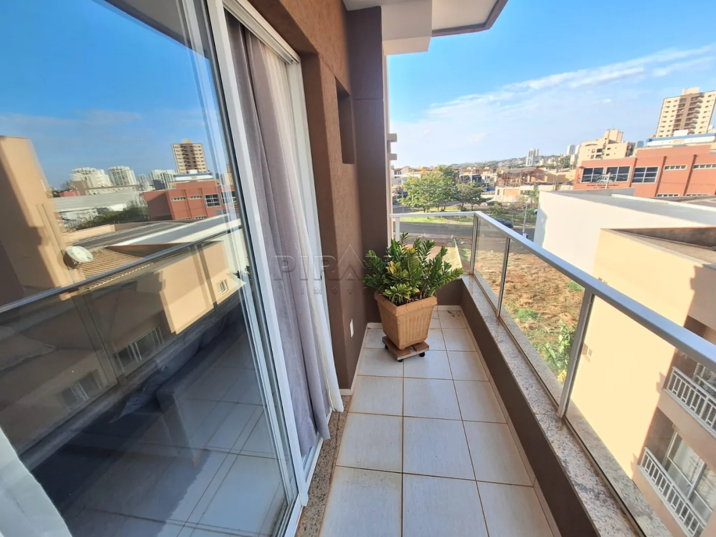 Alugar Apartamento / Padr&atilde;o em Ribeir&atilde;o Preto R$ 1.700,00 - Foto 6