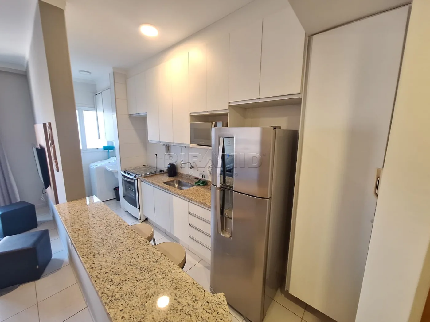 Alugar Apartamento / Padr&atilde;o em Ribeir&atilde;o Preto R$ 1.700,00 - Foto 14