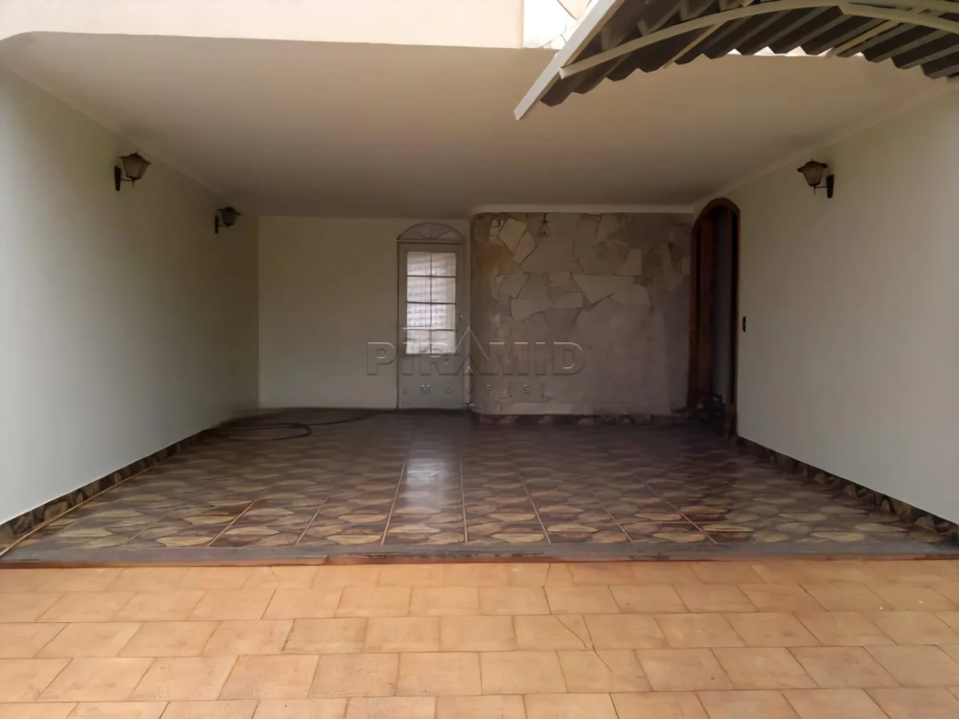 Alugar Casa / Padr&atilde;o em Ribeir&atilde;o Preto R$ 5.500,00 - Foto 1