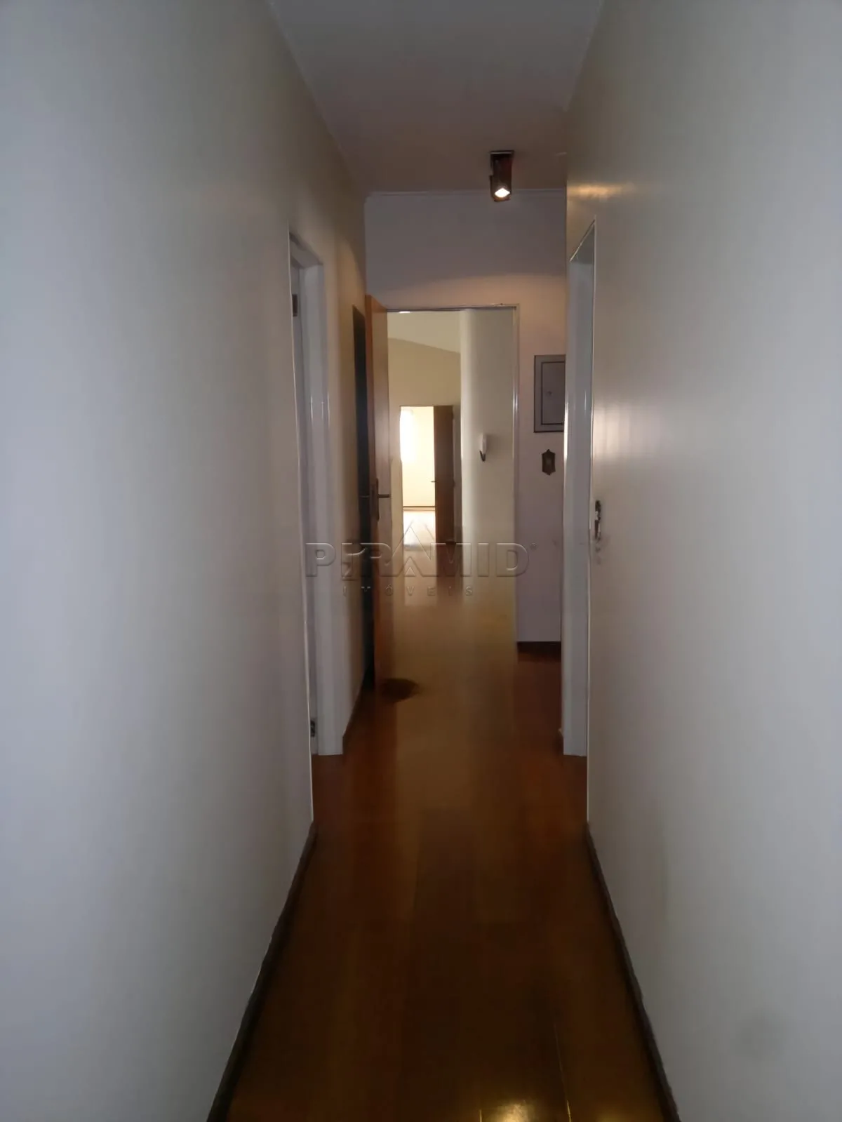 Alugar Casa / Padr&atilde;o em Ribeir&atilde;o Preto R$ 5.500,00 - Foto 9