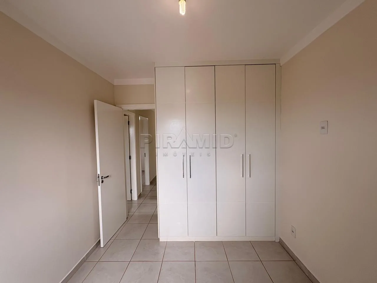 Alugar Apartamento / Padr&atilde;o em Ribeir&atilde;o Preto R$ 2.900,00 - Foto 21