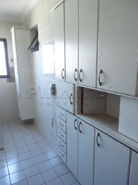 Alugar Apartamento / Padr&atilde;o em Ribeir&atilde;o Preto R$ 1.950,00 - Foto 5