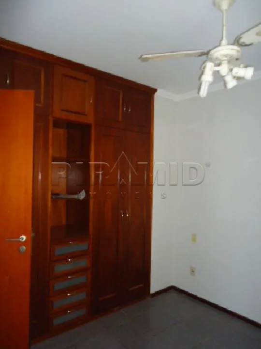 Alugar Apartamento / Padr&atilde;o em Ribeir&atilde;o Preto R$ 1.950,00 - Foto 6
