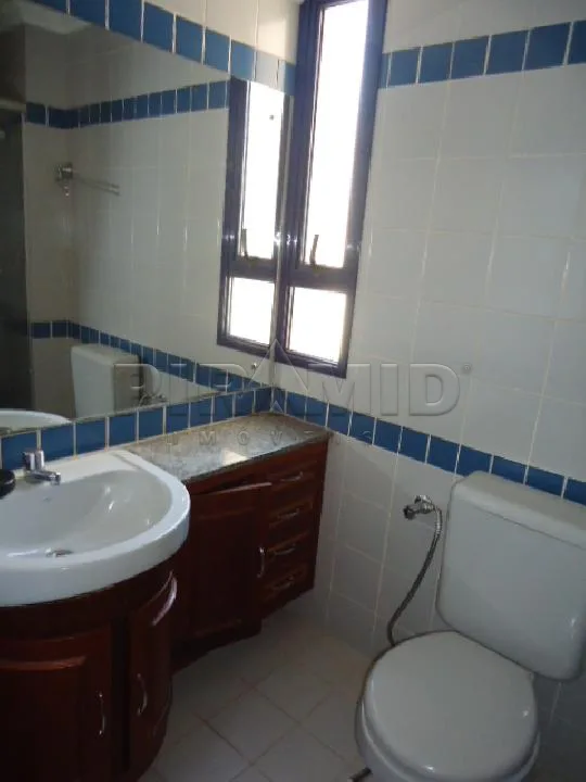 Alugar Apartamento / Padr&atilde;o em Ribeir&atilde;o Preto R$ 1.950,00 - Foto 10