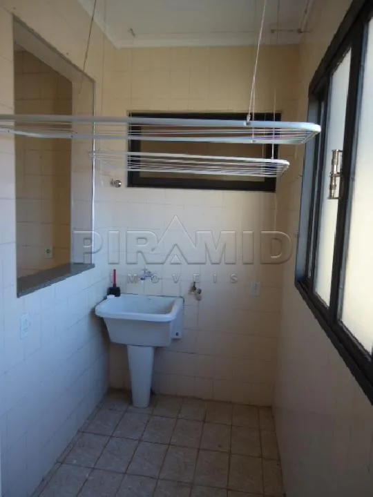 Alugar Apartamento / Padr&atilde;o em Ribeir&atilde;o Preto R$ 1.700,00 - Foto 12