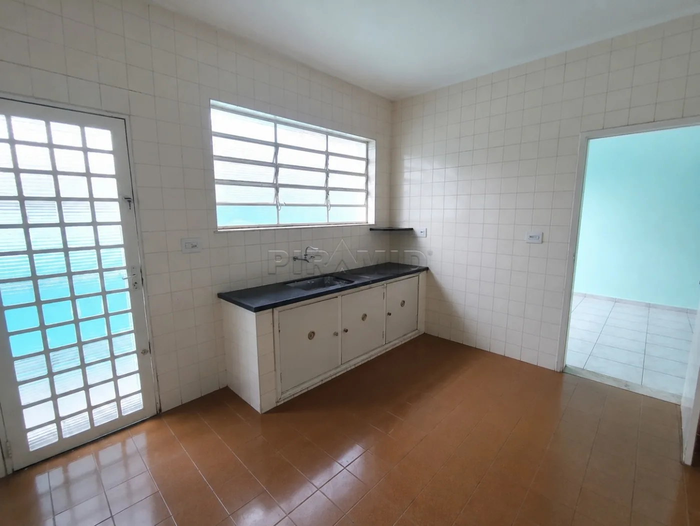 Alugar Casa / Padr&atilde;o em Ribeir&atilde;o Preto R$ 3.300,00 - Foto 24