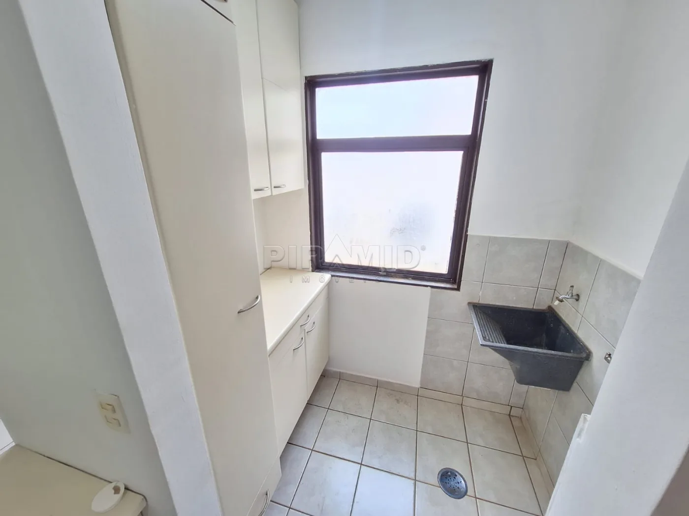 Alugar Apartamento / Padr&atilde;o em Ribeir&atilde;o Preto R$ 1.800,00 - Foto 13