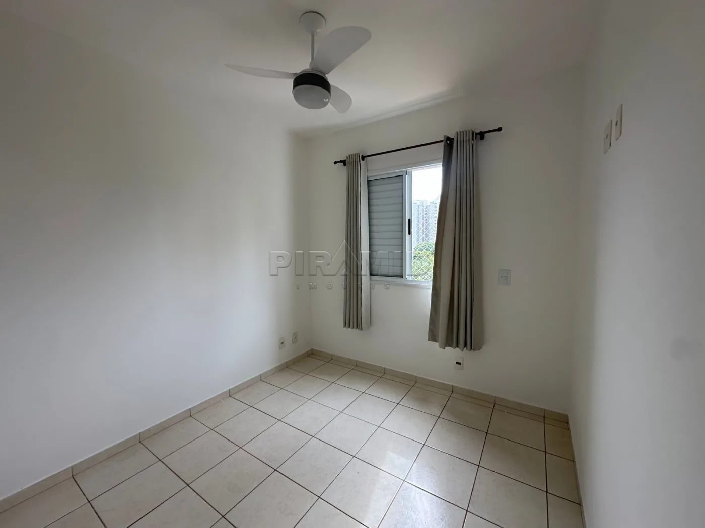 Alugar Apartamento / Padr&atilde;o em Ribeir&atilde;o Preto R$ 1.850,00 - Foto 3