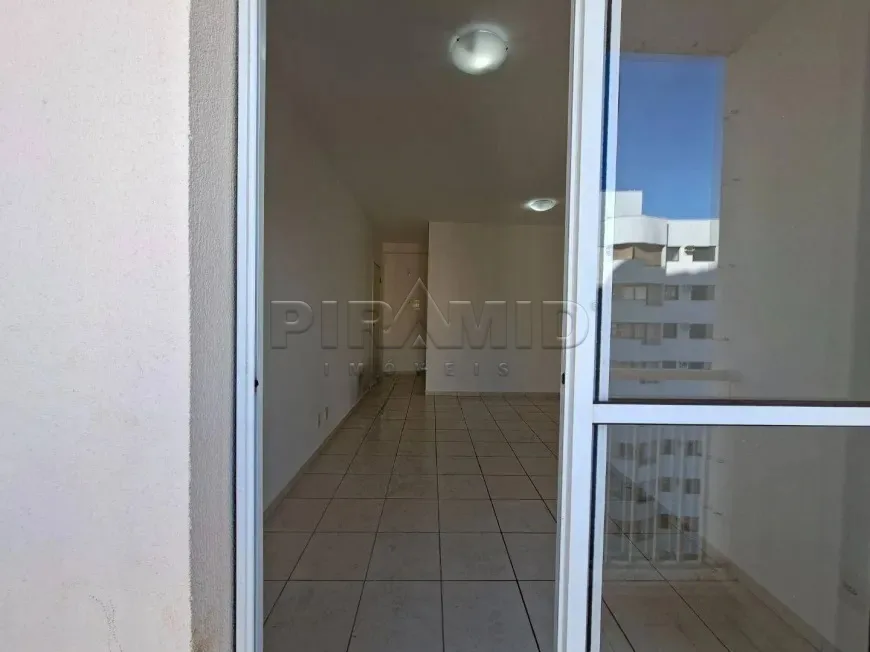 Alugar Apartamento / Padr&atilde;o em Ribeir&atilde;o Preto R$ 1.900,00 - Foto 3