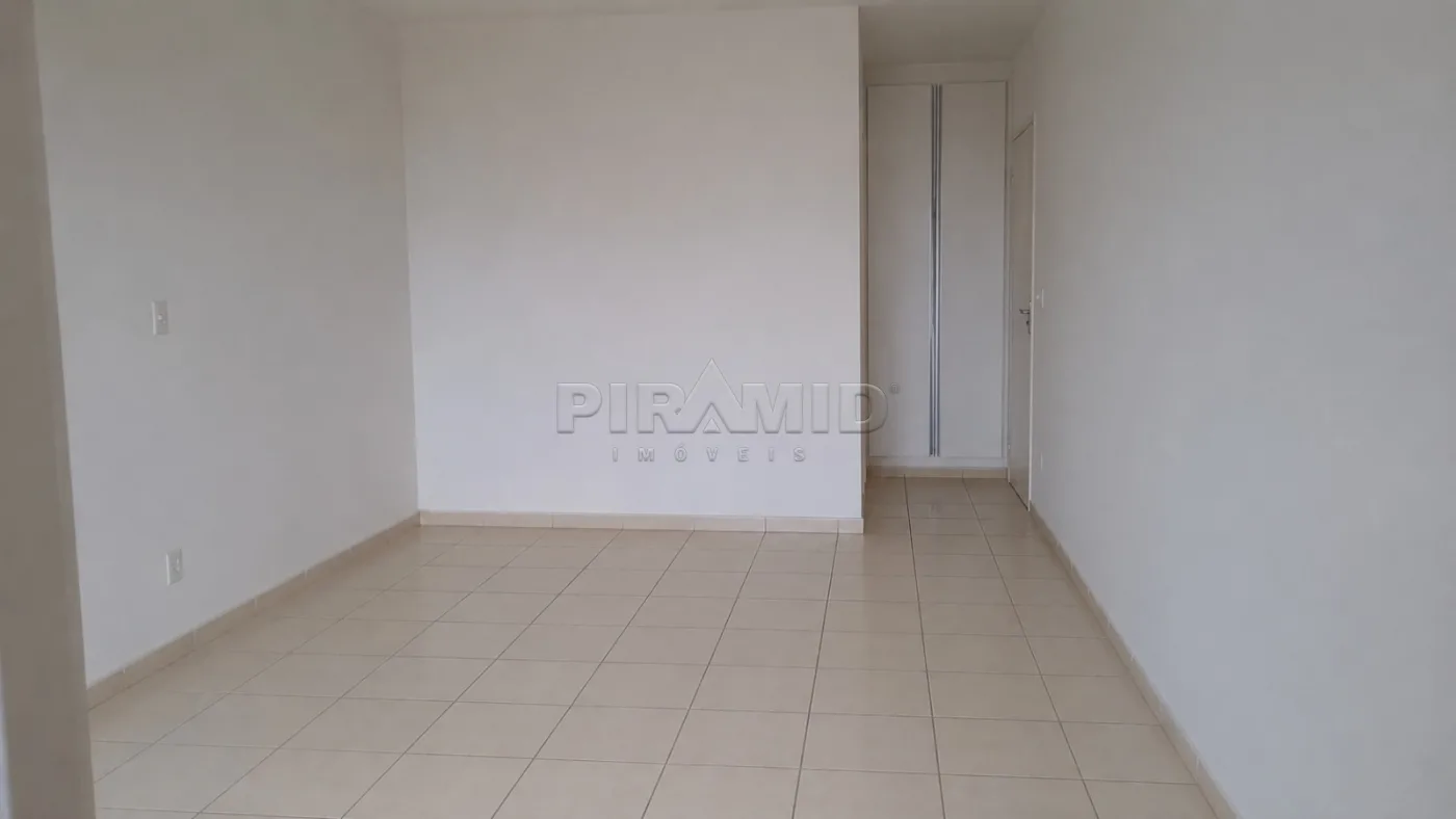 Alugar Apartamento / Padr&atilde;o em Ribeir&atilde;o Preto R$ 1.900,00 - Foto 2