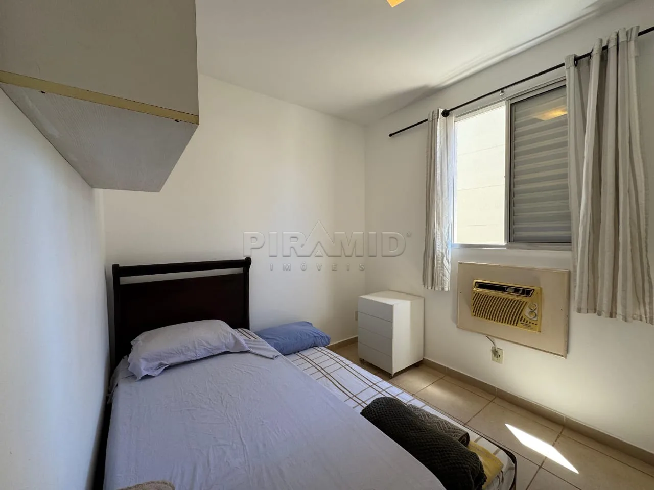 Alugar Apartamento / Padr&atilde;o em Ribeir&atilde;o Preto R$ 1.100,00 - Foto 13
