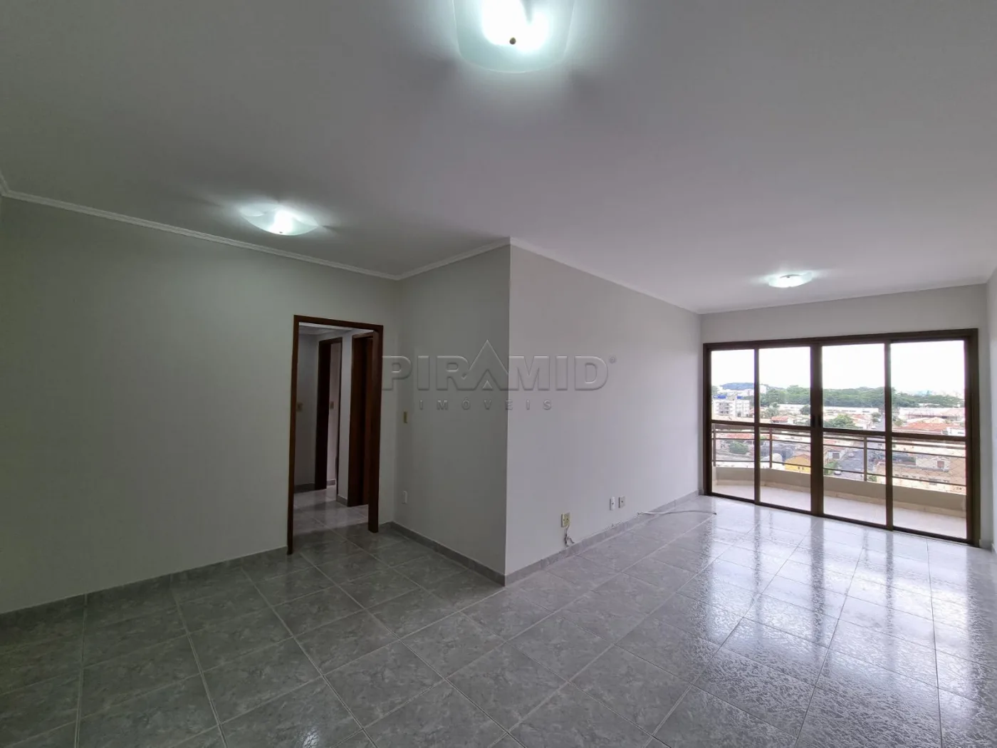 Alugar Apartamento / Padr&atilde;o em Ribeir&atilde;o Preto R$ 2.500,00 - Foto 2