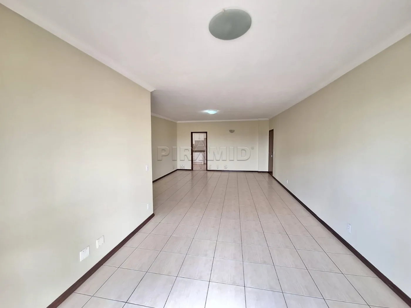 Alugar Apartamento / Padr&atilde;o em Ribeir&atilde;o Preto R$ 2.100,00 - Foto 1