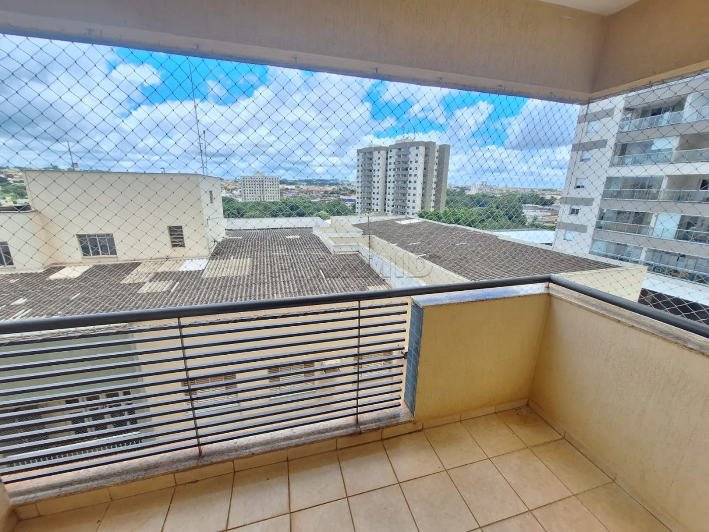 Alugar Apartamento / Padr&atilde;o em Ribeir&atilde;o Preto R$ 2.100,00 - Foto 4
