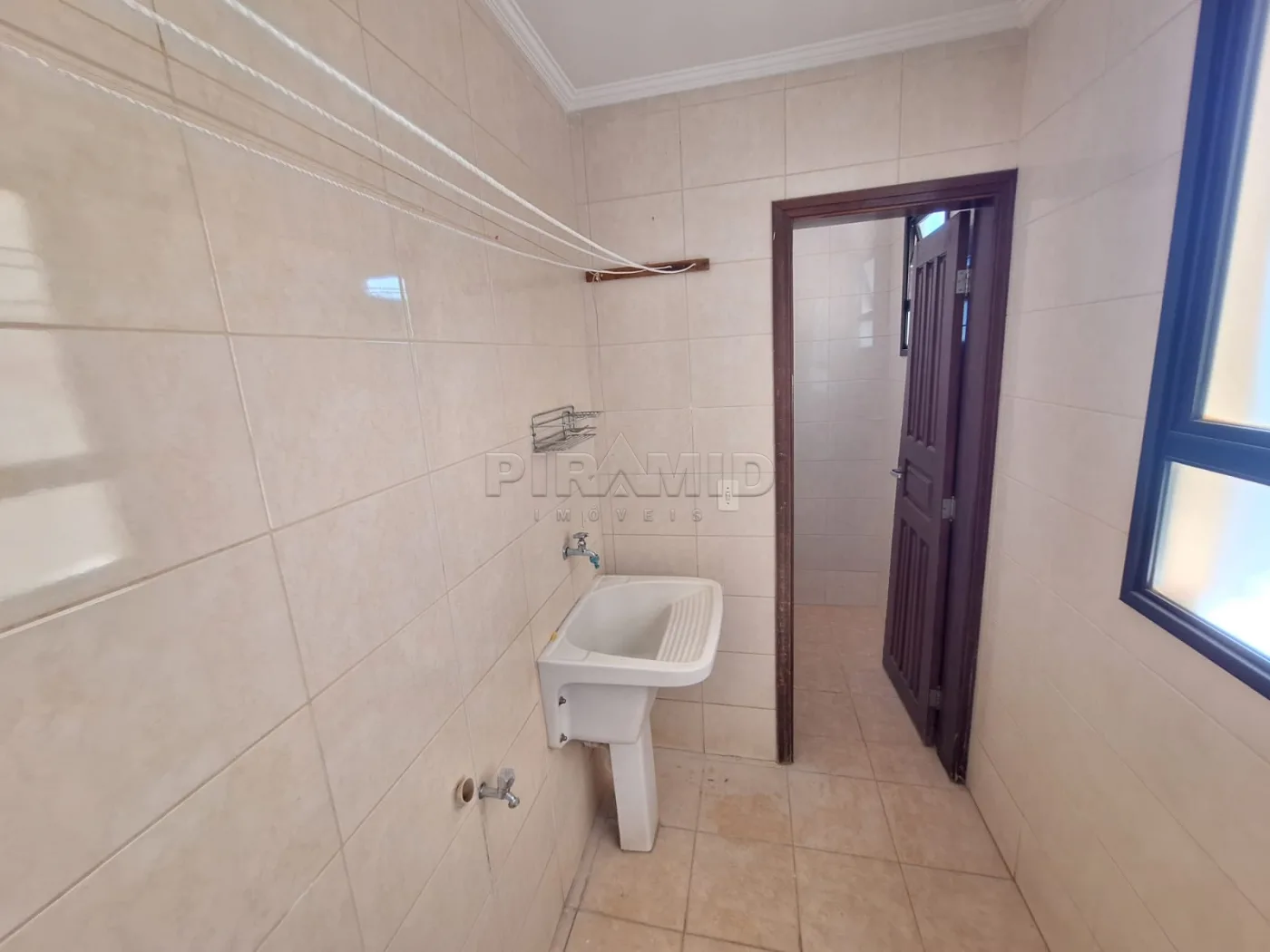 Alugar Apartamento / Padr&atilde;o em Ribeir&atilde;o Preto R$ 2.100,00 - Foto 18