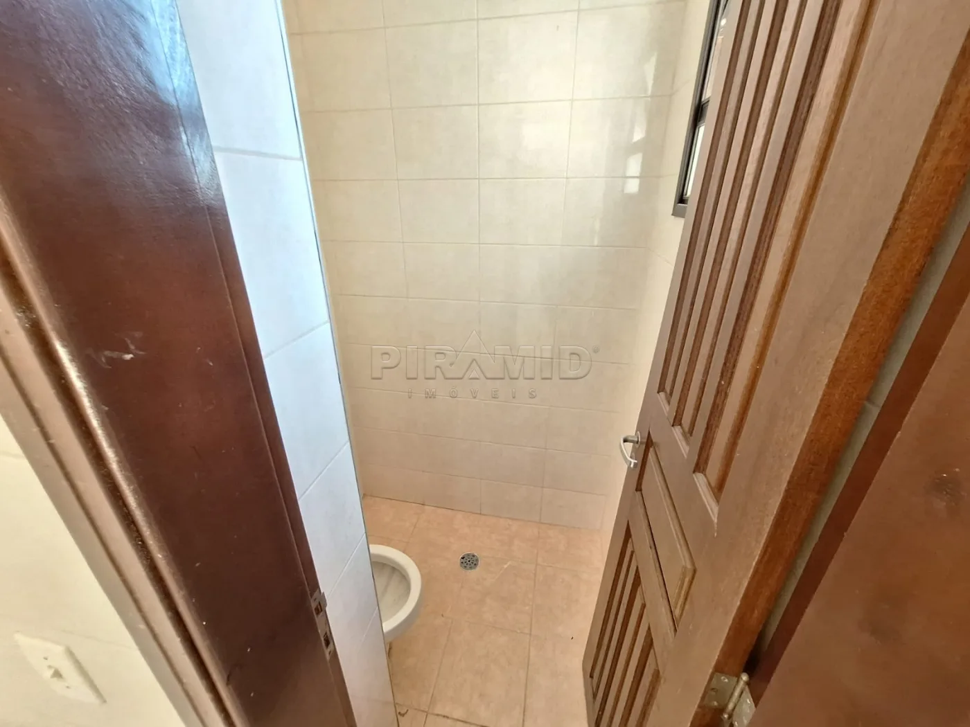 Alugar Apartamento / Padr&atilde;o em Ribeir&atilde;o Preto R$ 2.100,00 - Foto 19