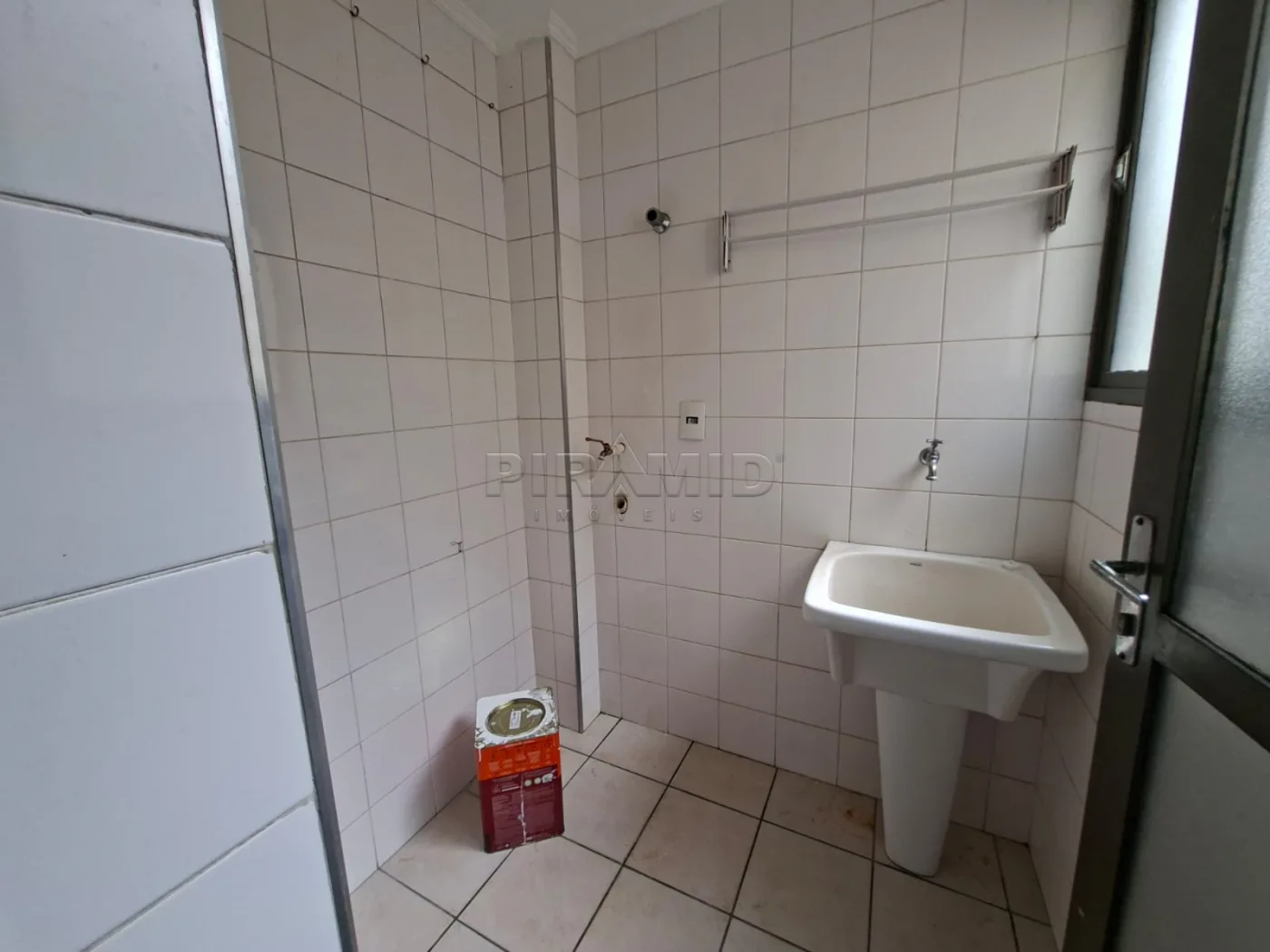 Alugar Apartamento / Padr&atilde;o em Ribeir&atilde;o Preto R$ 1.800,00 - Foto 22
