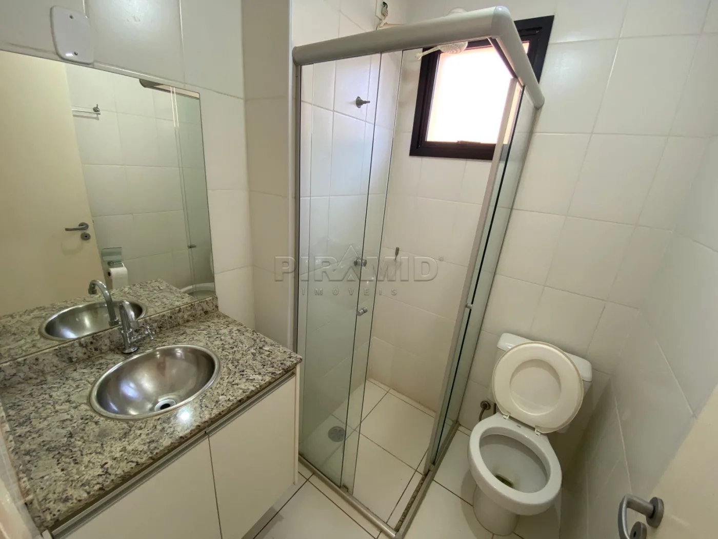 Alugar Apartamento / Padr&atilde;o em Ribeir&atilde;o Preto R$ 1.100,00 - Foto 19