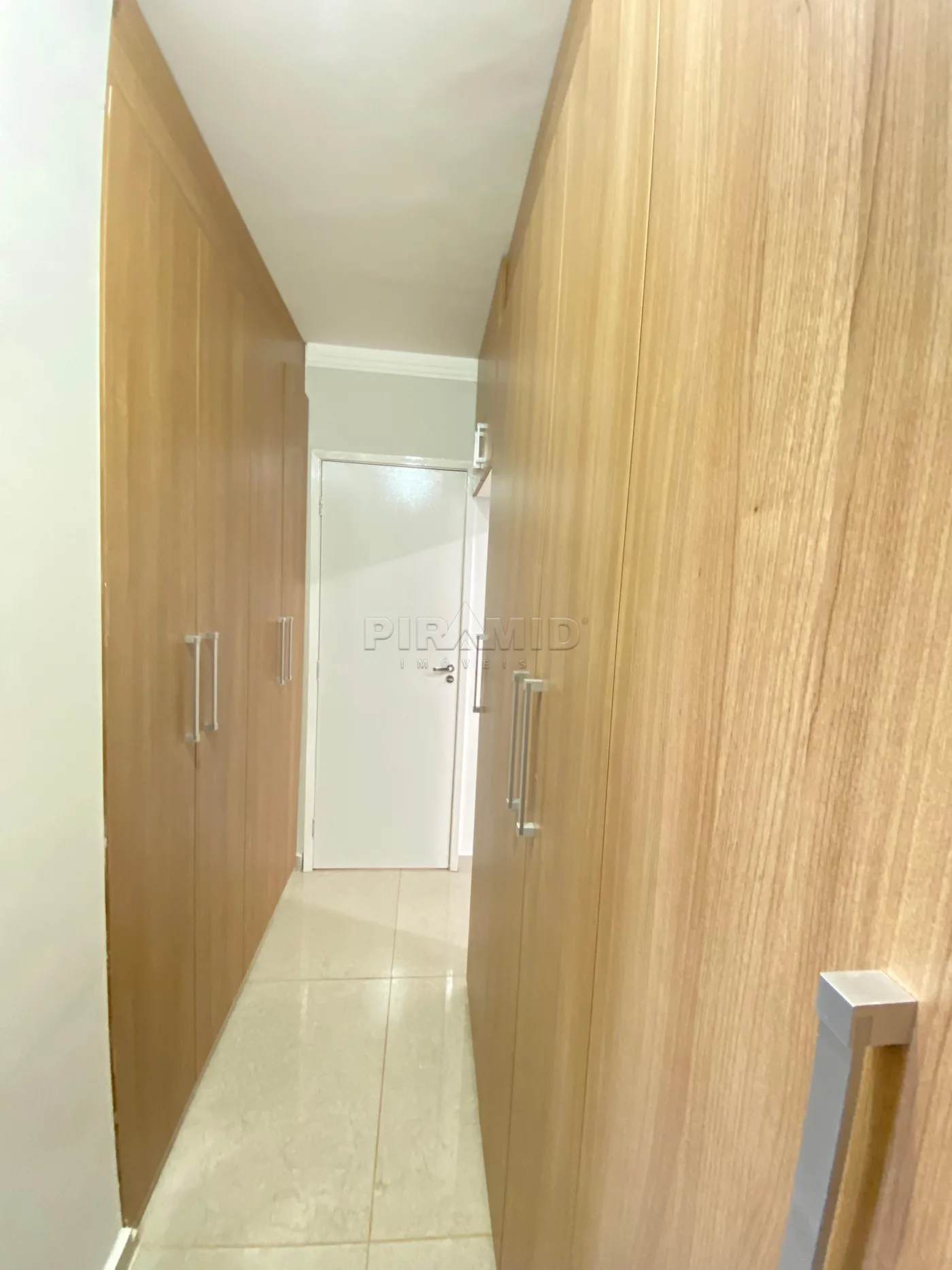 Alugar Apartamento / Padr&atilde;o em Ribeir&atilde;o Preto R$ 4.200,00 - Foto 21