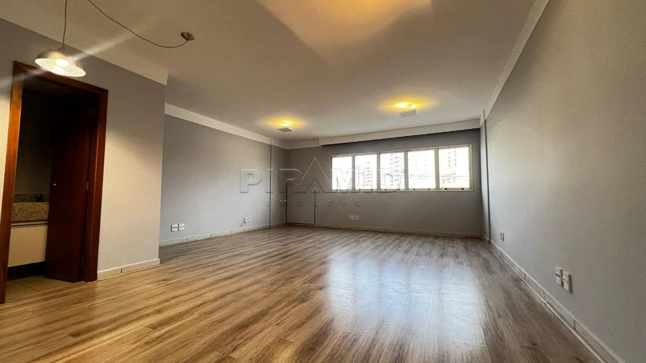 Alugar Comercial / Sala em Ribeir&atilde;o Preto R$ 2.600,00 - Foto 2