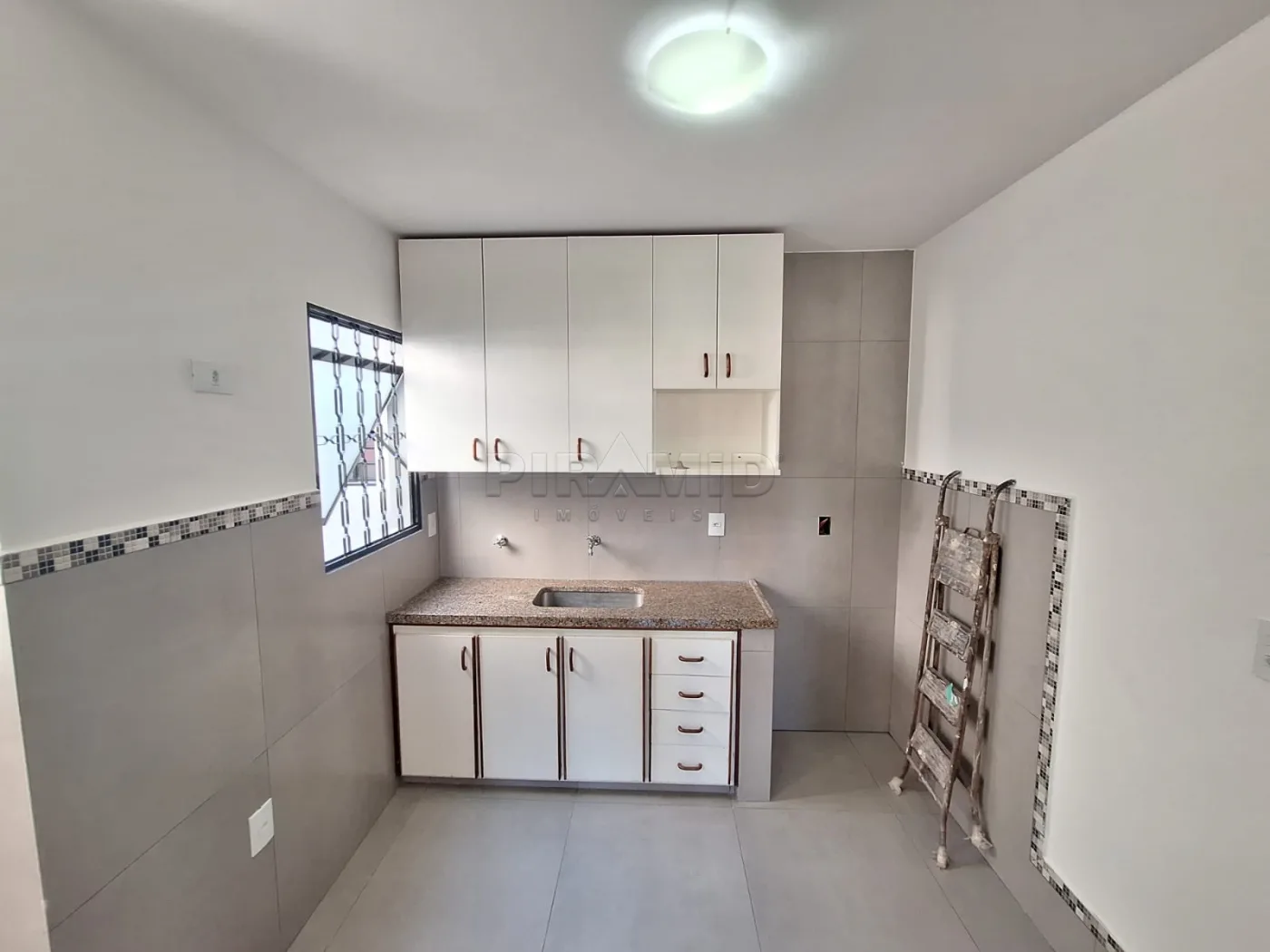 Alugar Apartamento / Padr&atilde;o em Ribeir&atilde;o Preto R$ 1.500,00 - Foto 8