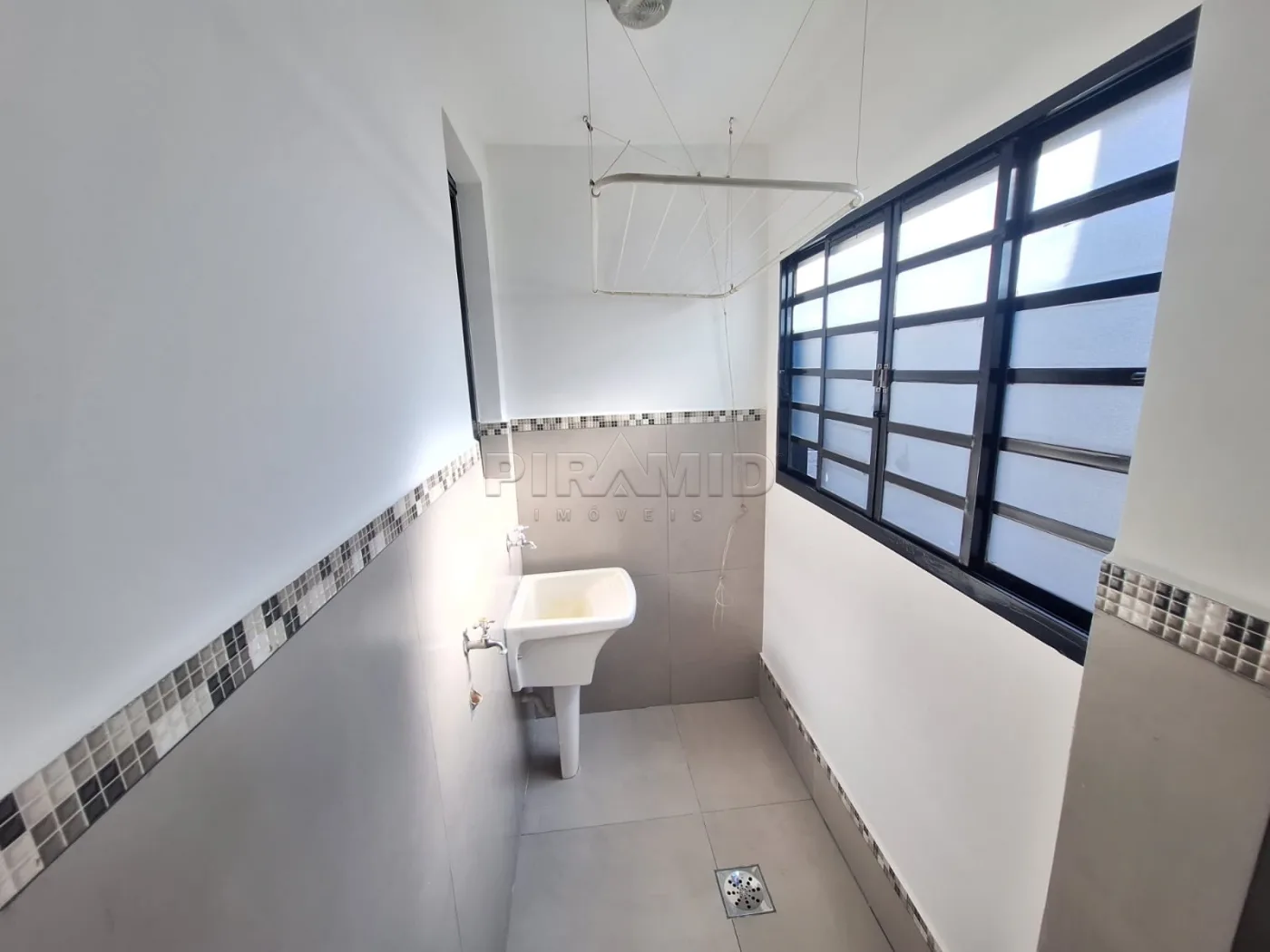 Alugar Apartamento / Padr&atilde;o em Ribeir&atilde;o Preto R$ 1.500,00 - Foto 10