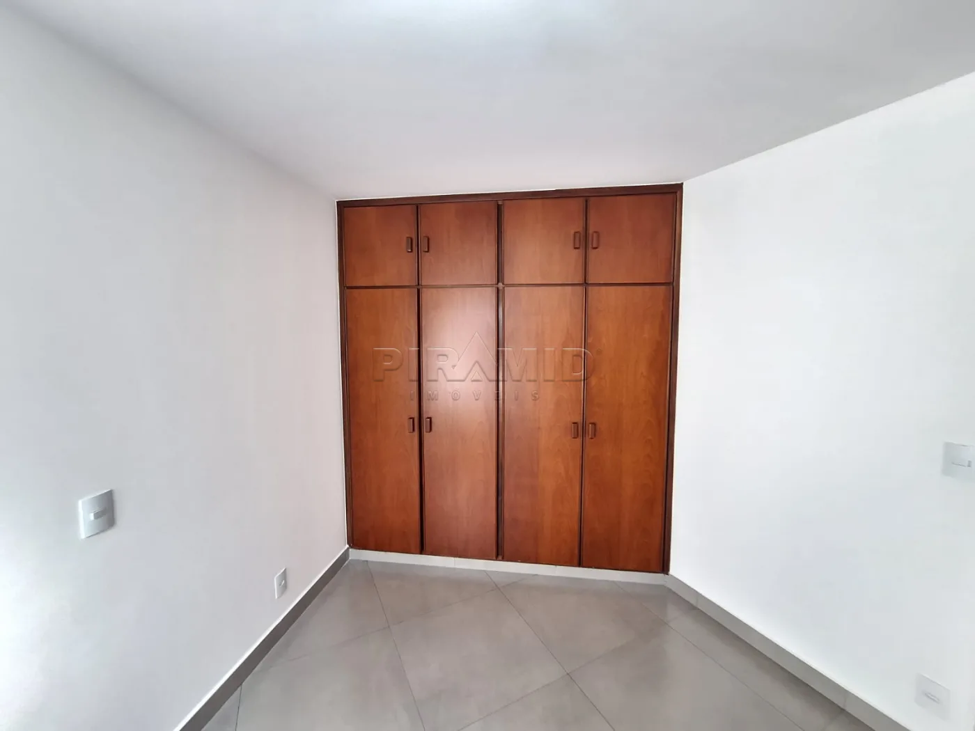 Alugar Apartamento / Padr&atilde;o em Ribeir&atilde;o Preto R$ 1.500,00 - Foto 7