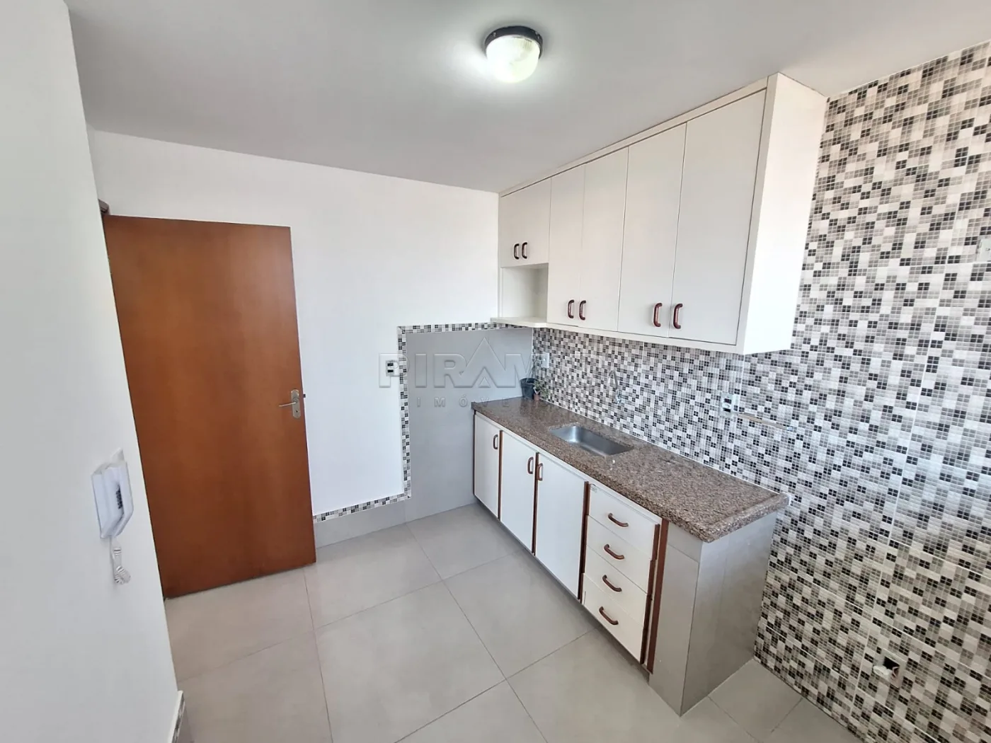Alugar Apartamento / Padr&atilde;o em Ribeir&atilde;o Preto R$ 1.500,00 - Foto 9