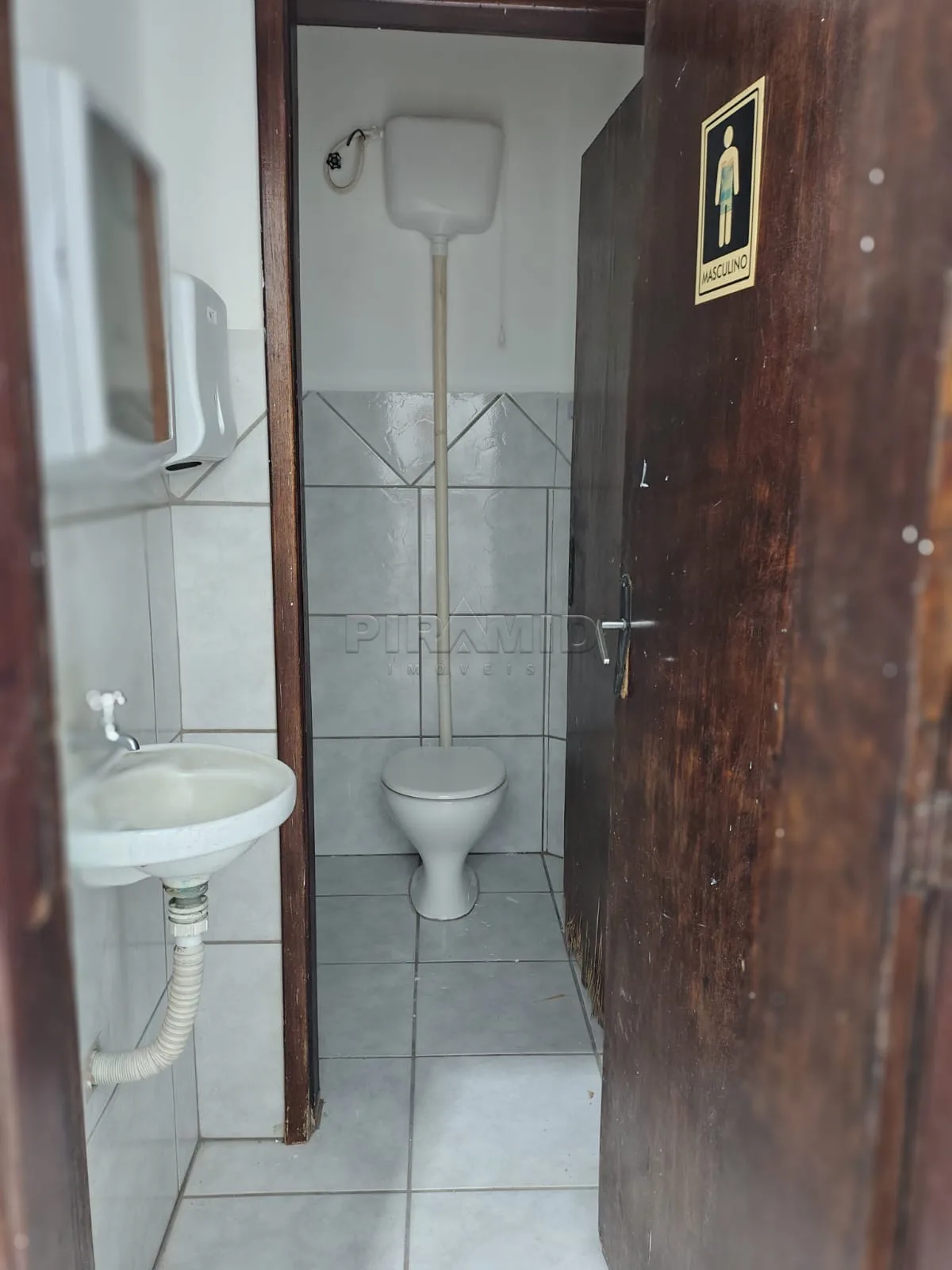 Alugar Comercial / Sal&atilde;o em Ribeir&atilde;o Preto R$ 1.550,00 - Foto 7