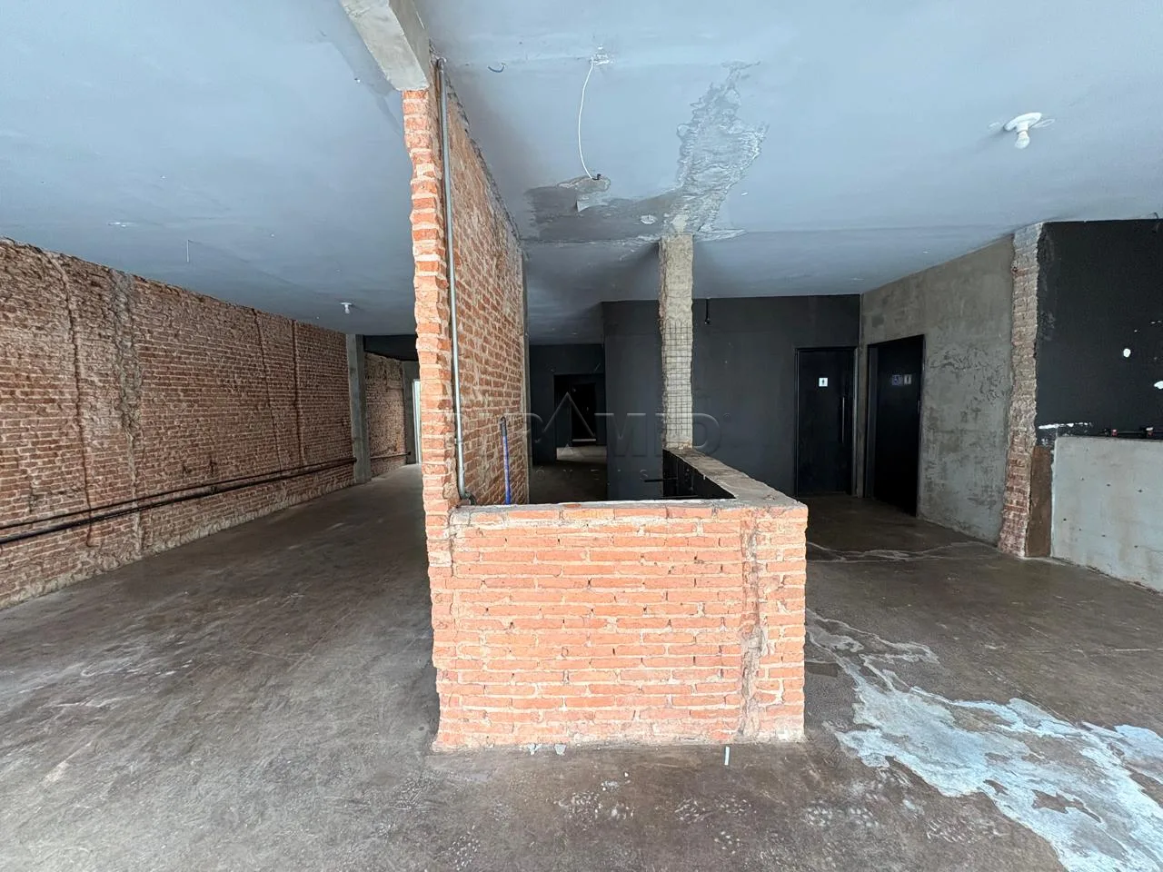 Alugar Comercial / Casa em Ribeir&atilde;o Preto R$ 18.000,00 - Foto 3