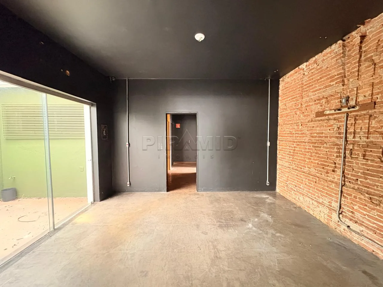 Alugar Comercial / Casa em Ribeir&atilde;o Preto R$ 18.000,00 - Foto 10