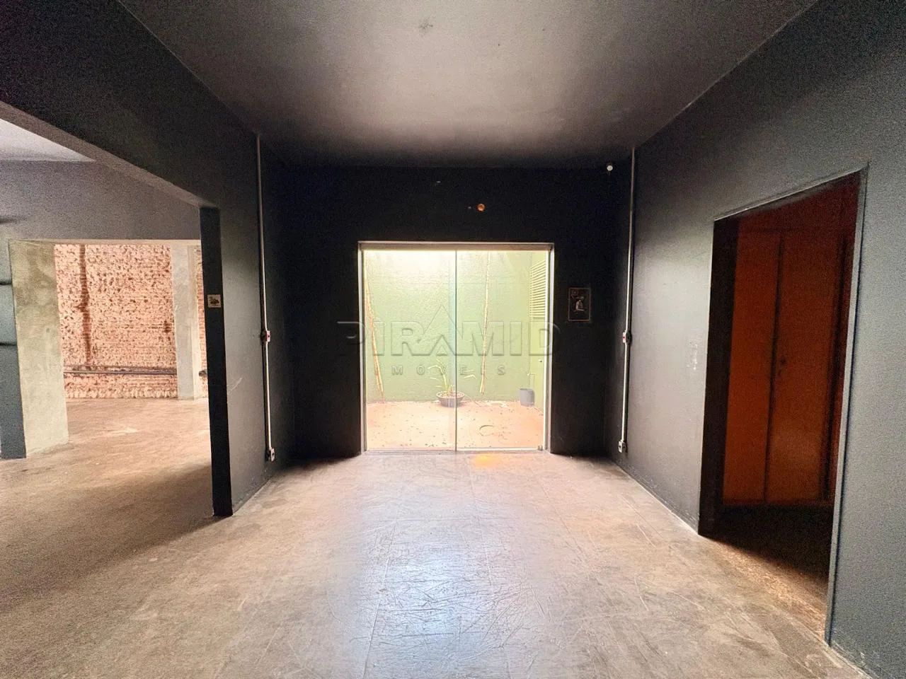 Alugar Comercial / Casa em Ribeir&atilde;o Preto R$ 18.000,00 - Foto 11