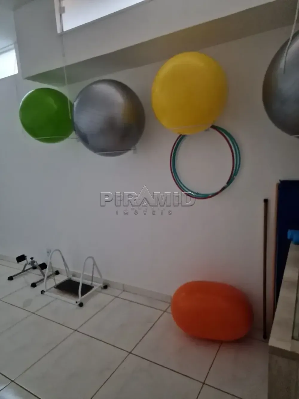 Alugar Casa / Padr&atilde;o em Ribeir&atilde;o Preto R$ 13.000,00 - Foto 3