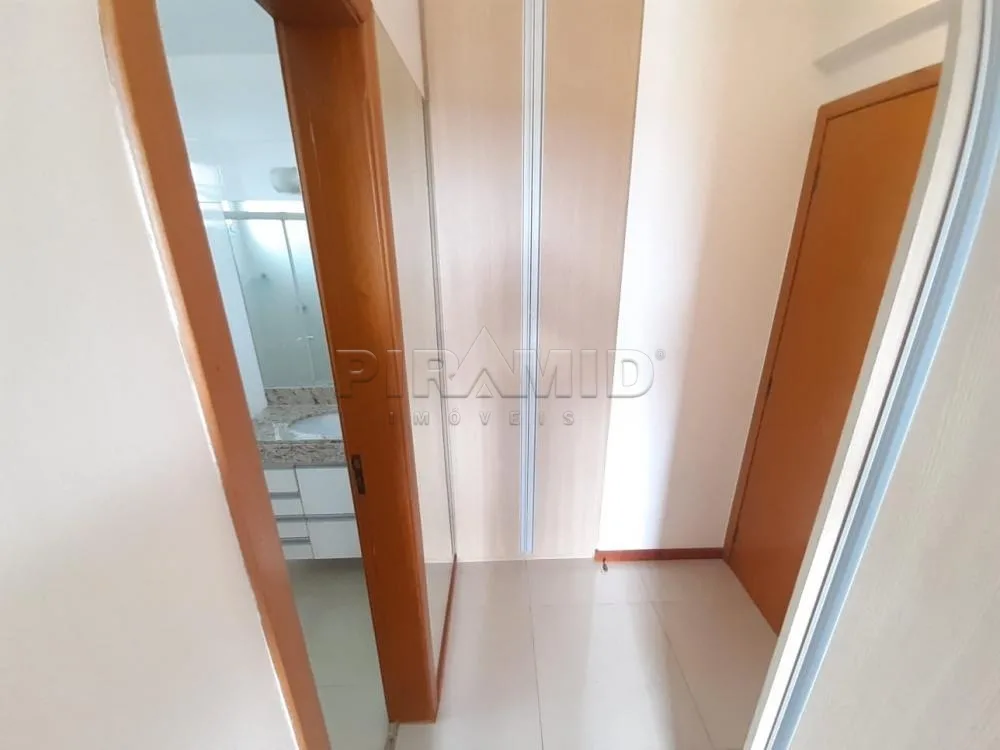 Alugar Apartamento / Padr&atilde;o em Ribeir&atilde;o Preto R$ 4.300,00 - Foto 17