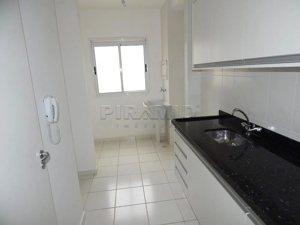 Alugar Apartamento / Padr&atilde;o em Ribeir&atilde;o Preto R$ 1.850,00 - Foto 3