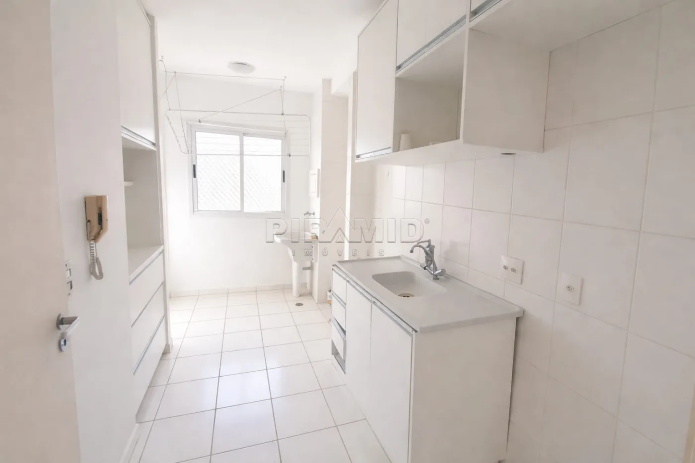 Alugar Apartamento / Padr&atilde;o em Ribeir&atilde;o Preto R$ 2.100,00 - Foto 6