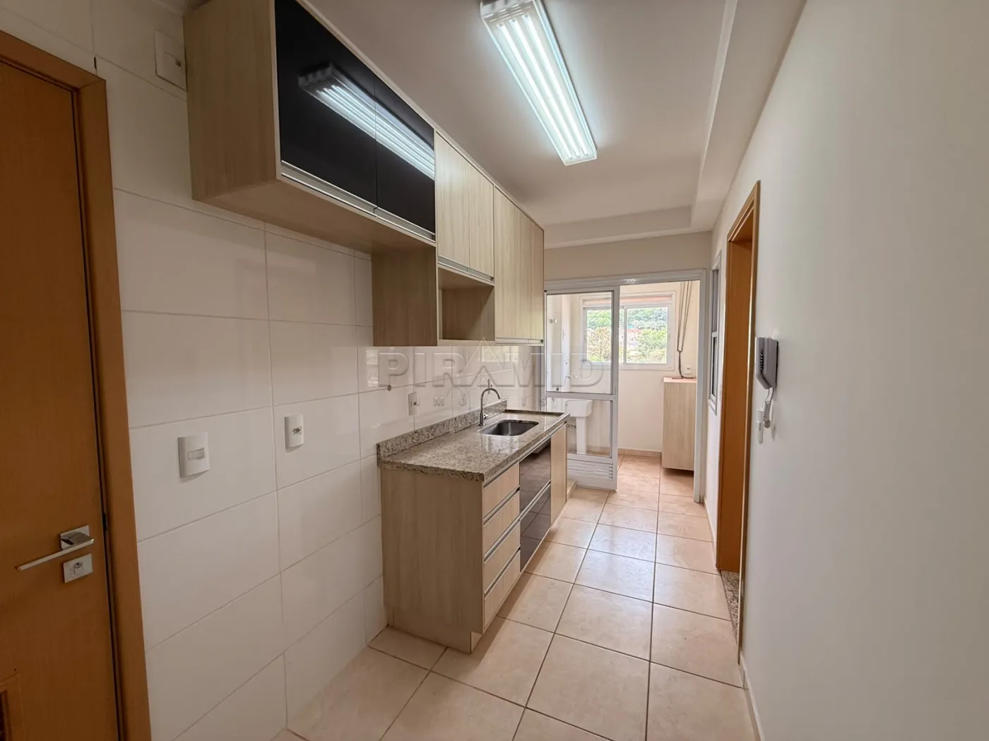 Alugar Apartamento / Padr&atilde;o em Ribeir&atilde;o Preto R$ 2.500,00 - Foto 17