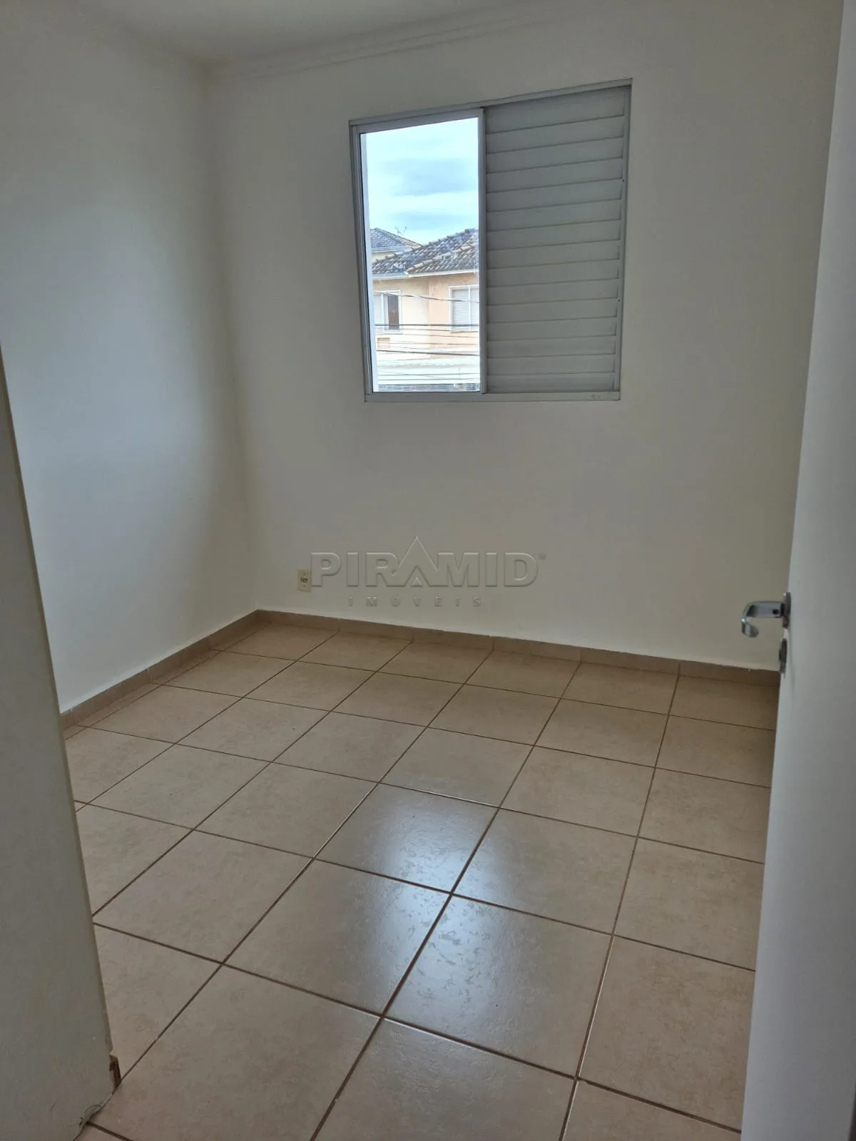Alugar Casa / Condom&iacute;nio em Ribeir&atilde;o Preto R$ 1.400,00 - Foto 6