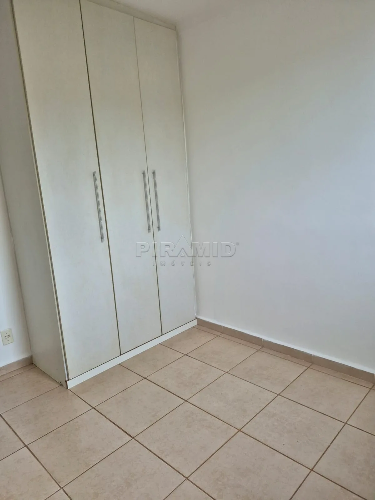 Alugar Casa / Condom&iacute;nio em Ribeir&atilde;o Preto R$ 1.400,00 - Foto 12