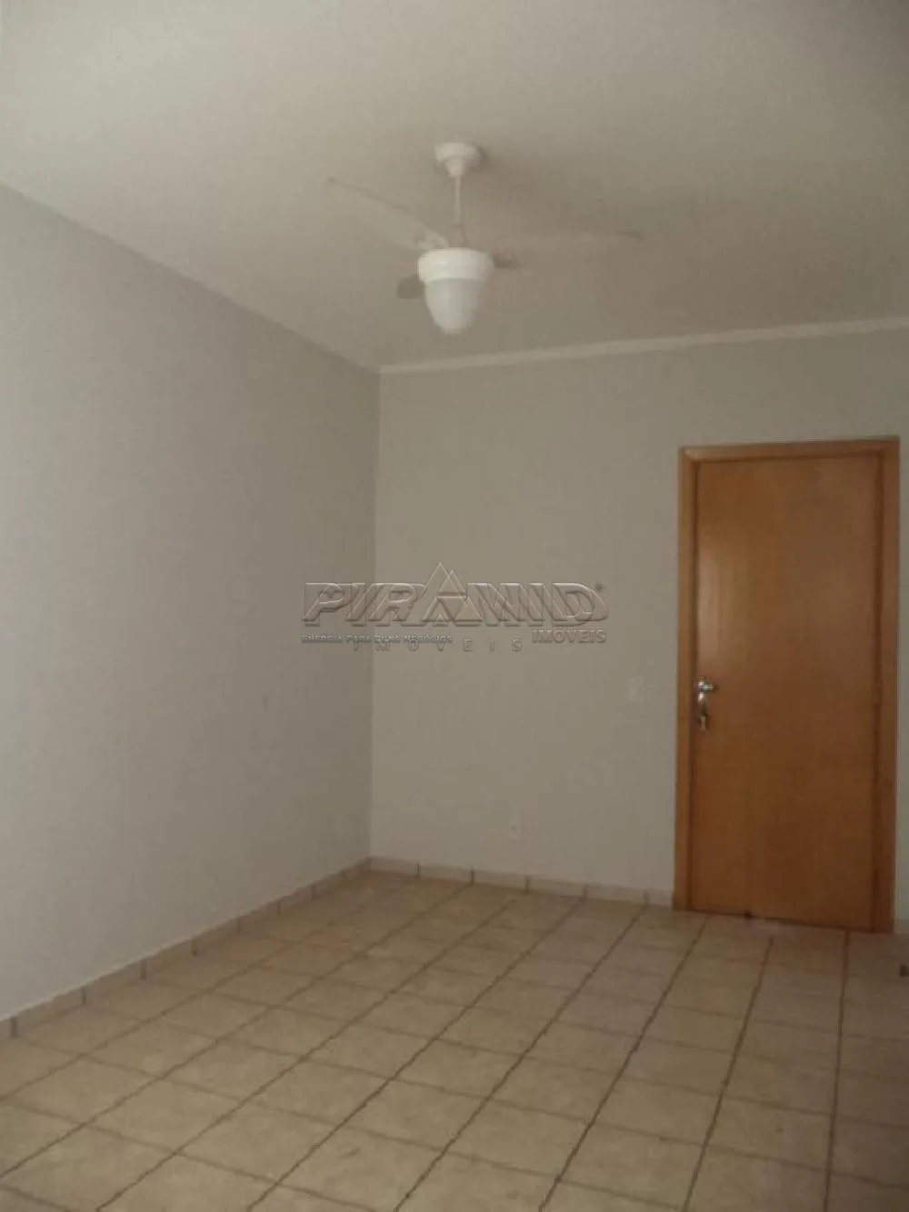 Alugar Apartamento / Padr&atilde;o em Ribeir&atilde;o Preto R$ 1.000,00 - Foto 1