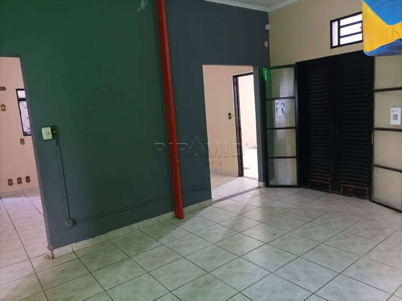Alugar Casa / Padr&atilde;o em Ribeir&atilde;o Preto R$ 1.700,00 - Foto 4