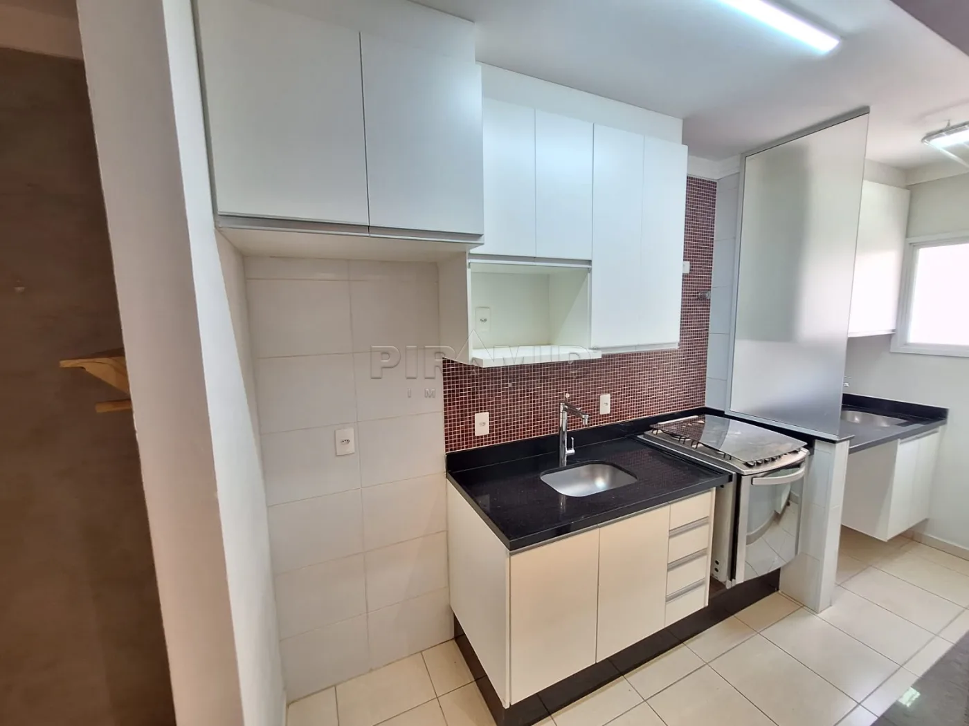 Alugar Apartamento / Padr&atilde;o em Ribeir&atilde;o Preto R$ 1.300,00 - Foto 12