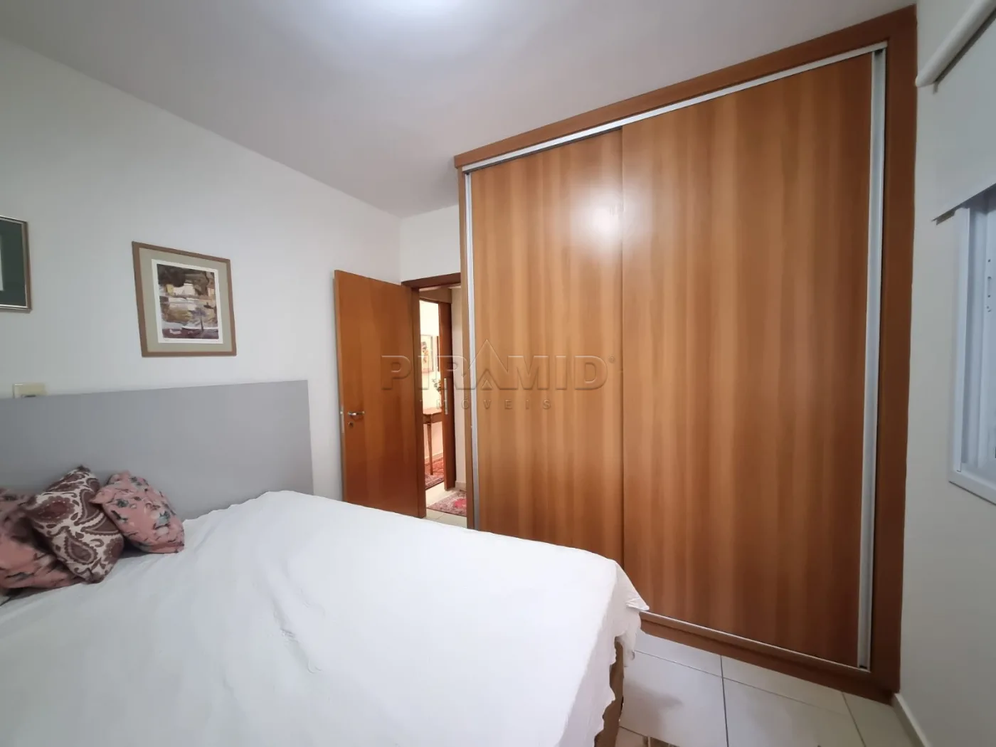 Alugar Apartamento / Padr&atilde;o em Ribeir&atilde;o Preto R$ 3.000,00 - Foto 16