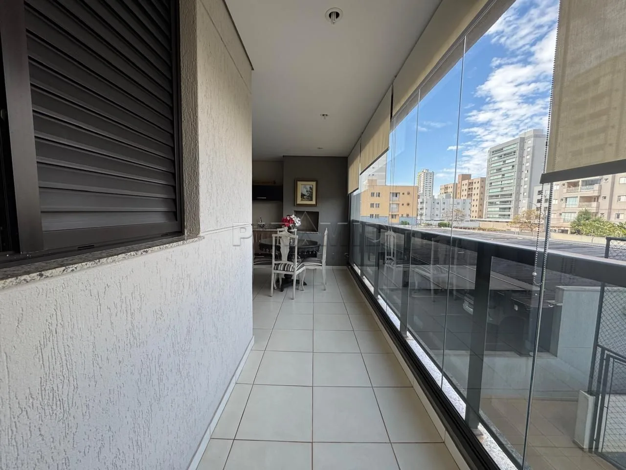 Alugar Apartamento / Padr&atilde;o em Ribeir&atilde;o Preto R$ 2.700,00 - Foto 3