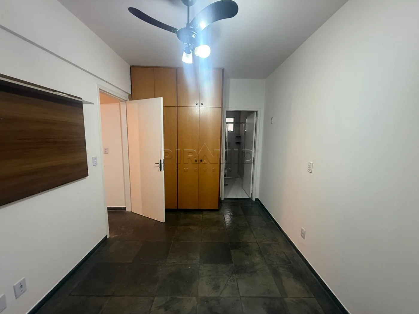 Alugar Apartamento / Padr&atilde;o em Ribeir&atilde;o Preto R$ 1.650,00 - Foto 6