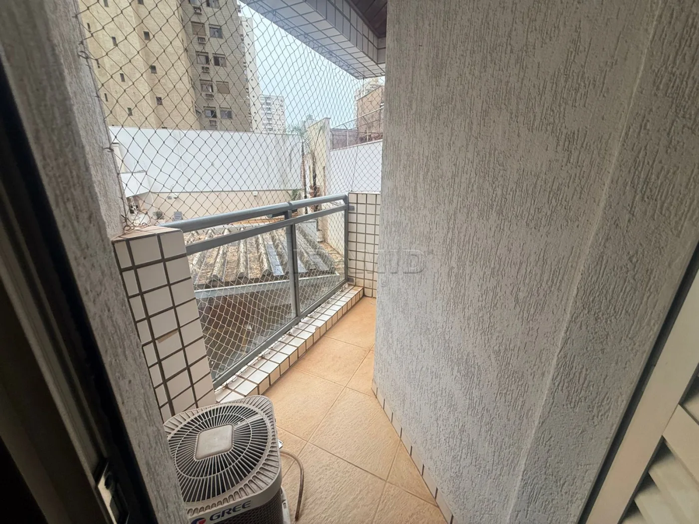 Alugar Apartamento / Padr&atilde;o em Ribeir&atilde;o Preto R$ 1.650,00 - Foto 16