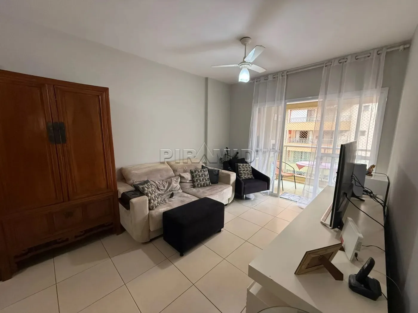 Alugar Apartamento / Padr&atilde;o em Ribeir&atilde;o Preto R$ 2.000,00 - Foto 2