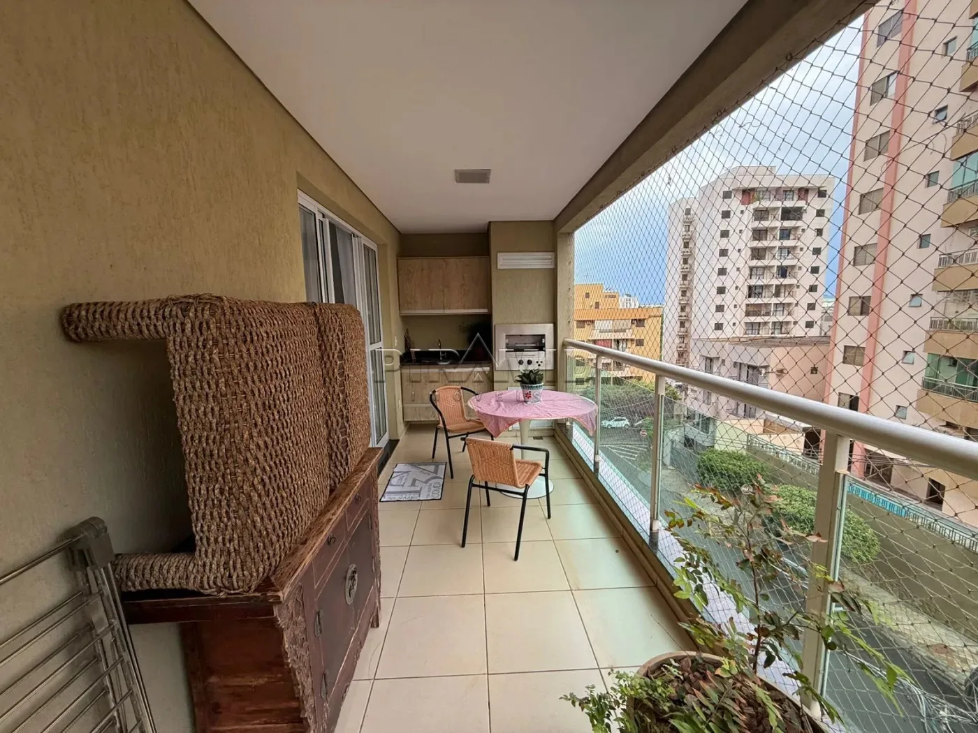 Alugar Apartamento / Padr&atilde;o em Ribeir&atilde;o Preto R$ 2.000,00 - Foto 6