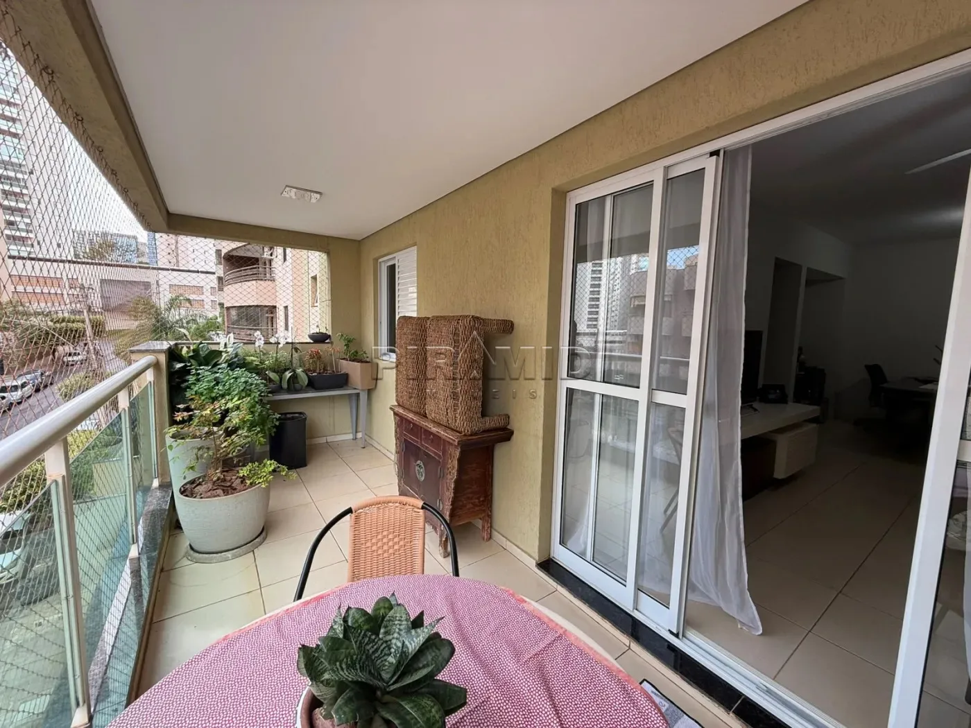 Alugar Apartamento / Padr&atilde;o em Ribeir&atilde;o Preto R$ 2.000,00 - Foto 7