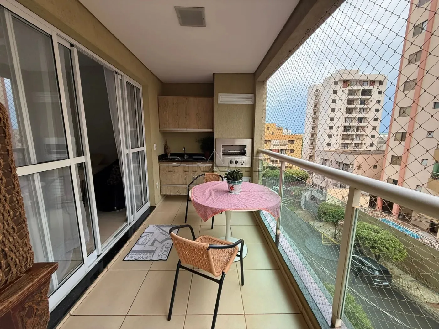 Alugar Apartamento / Padr&atilde;o em Ribeir&atilde;o Preto R$ 2.000,00 - Foto 8